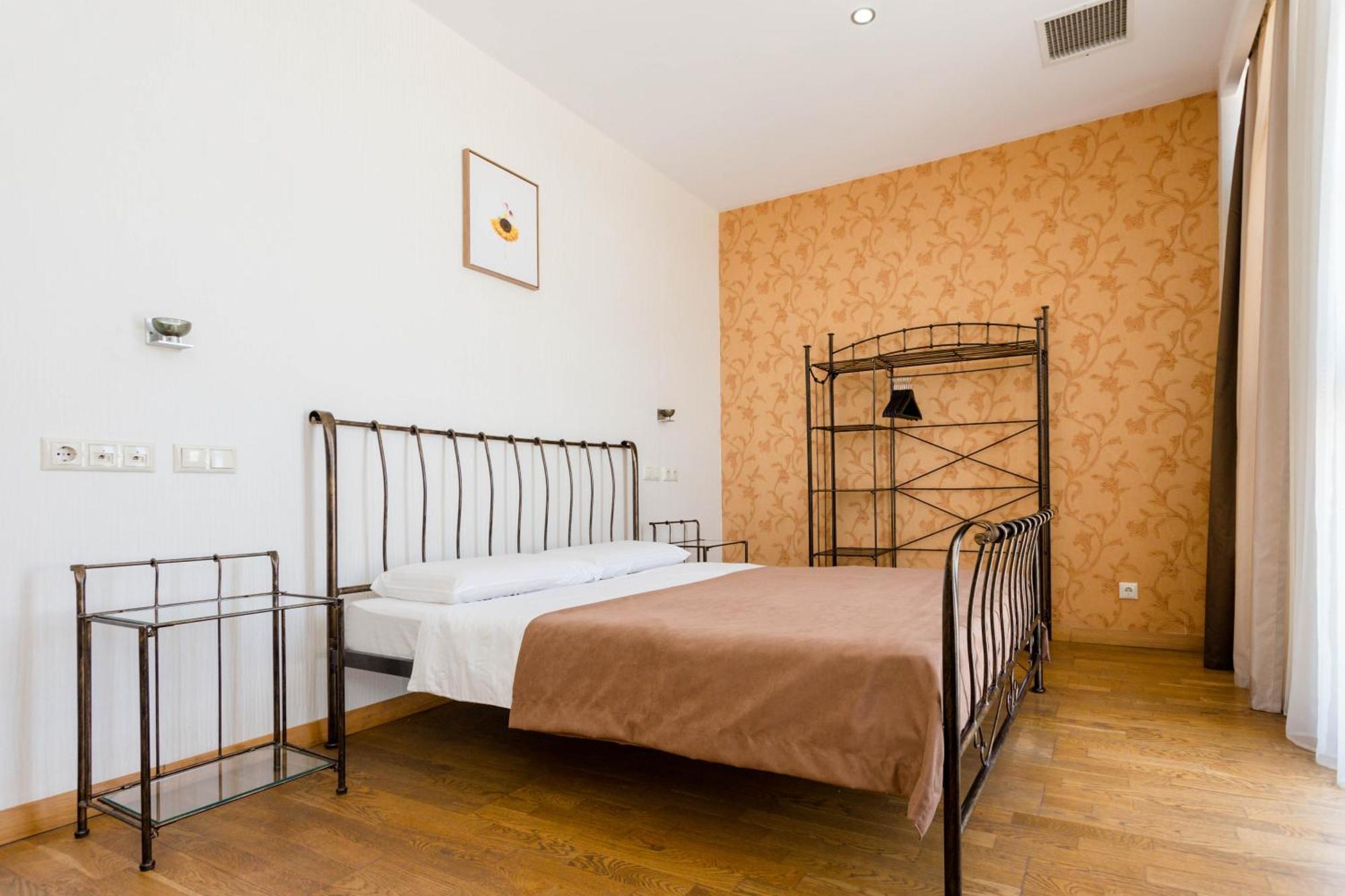 Harmony Apartment III Tbilisi ภายนอก รูปภาพ