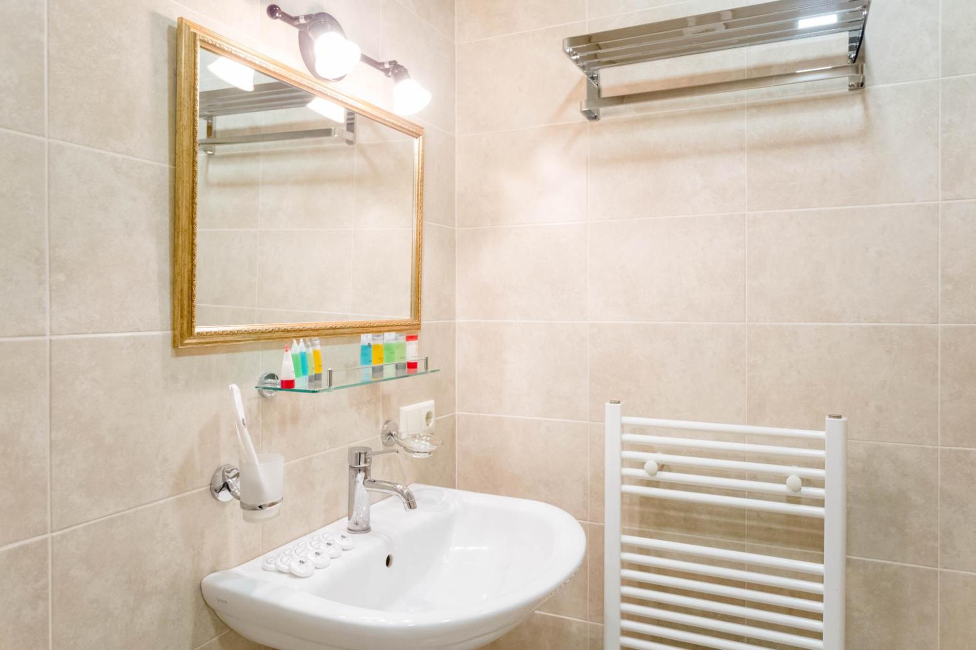 Harmony Apartment III Tbilisi ภายนอก รูปภาพ